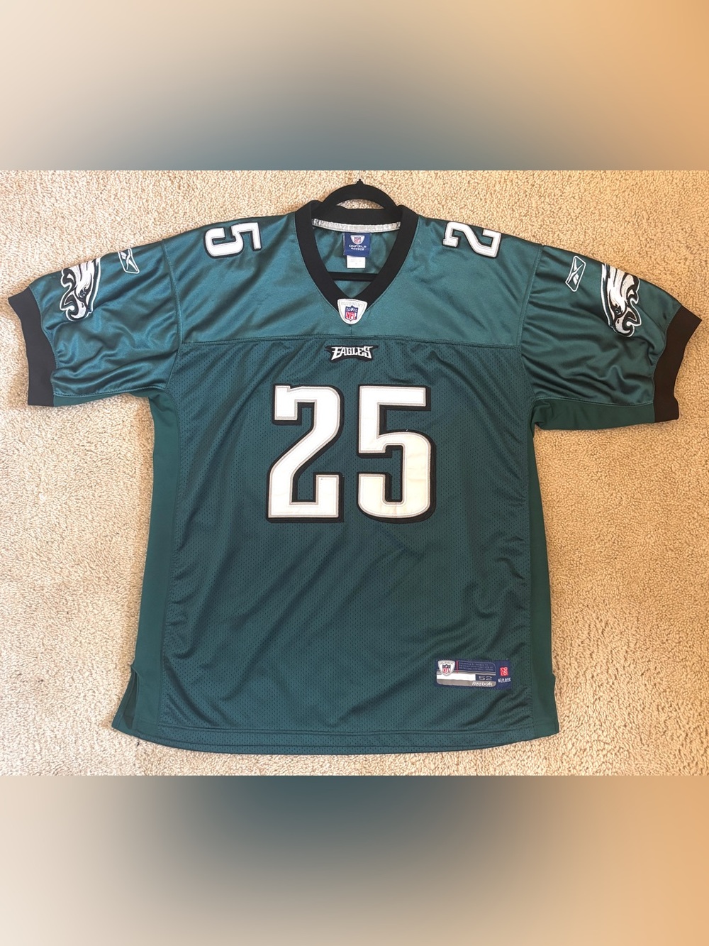 Reebok Philadelphia Eagles #25 McCoy Jersey in Green and Black size 52